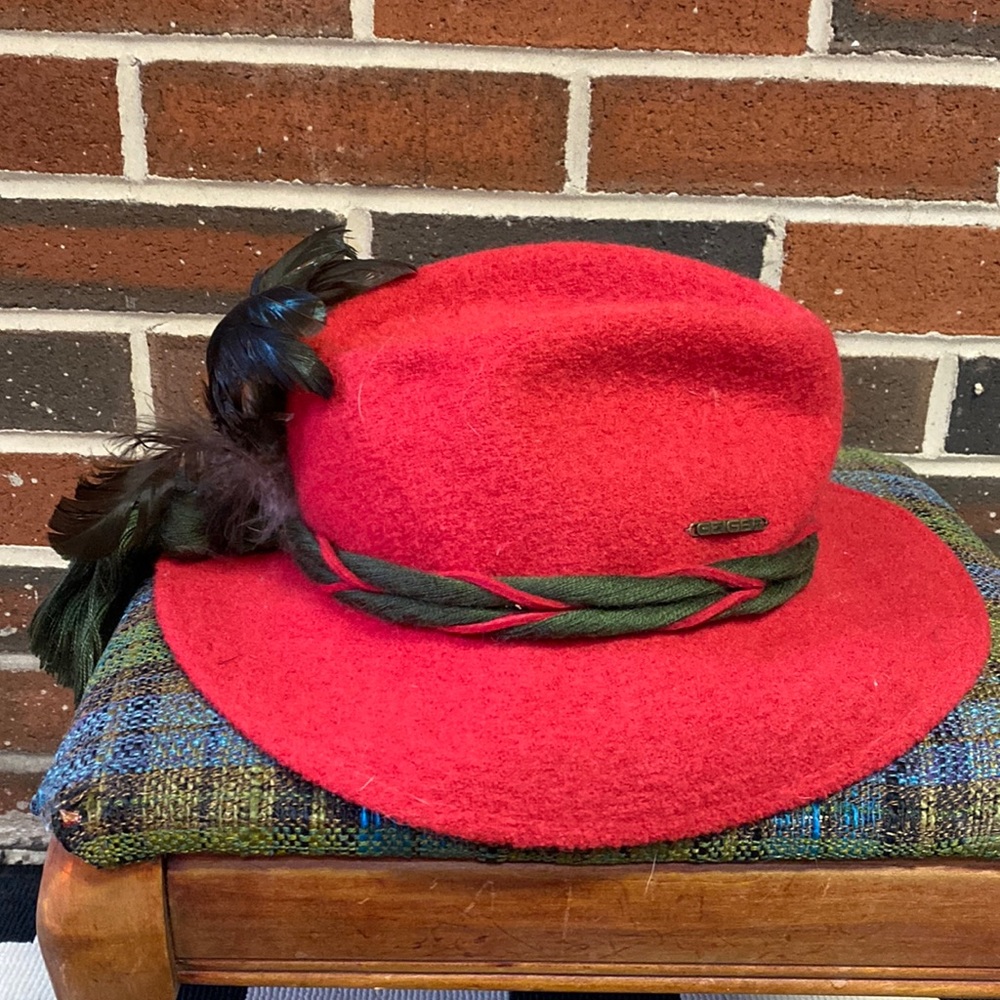 Vintage Gieger vintage wool hat with tassels and feathers